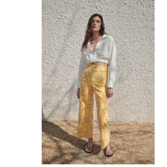 Zara Pants - Zara High waisted floral flare denim pants